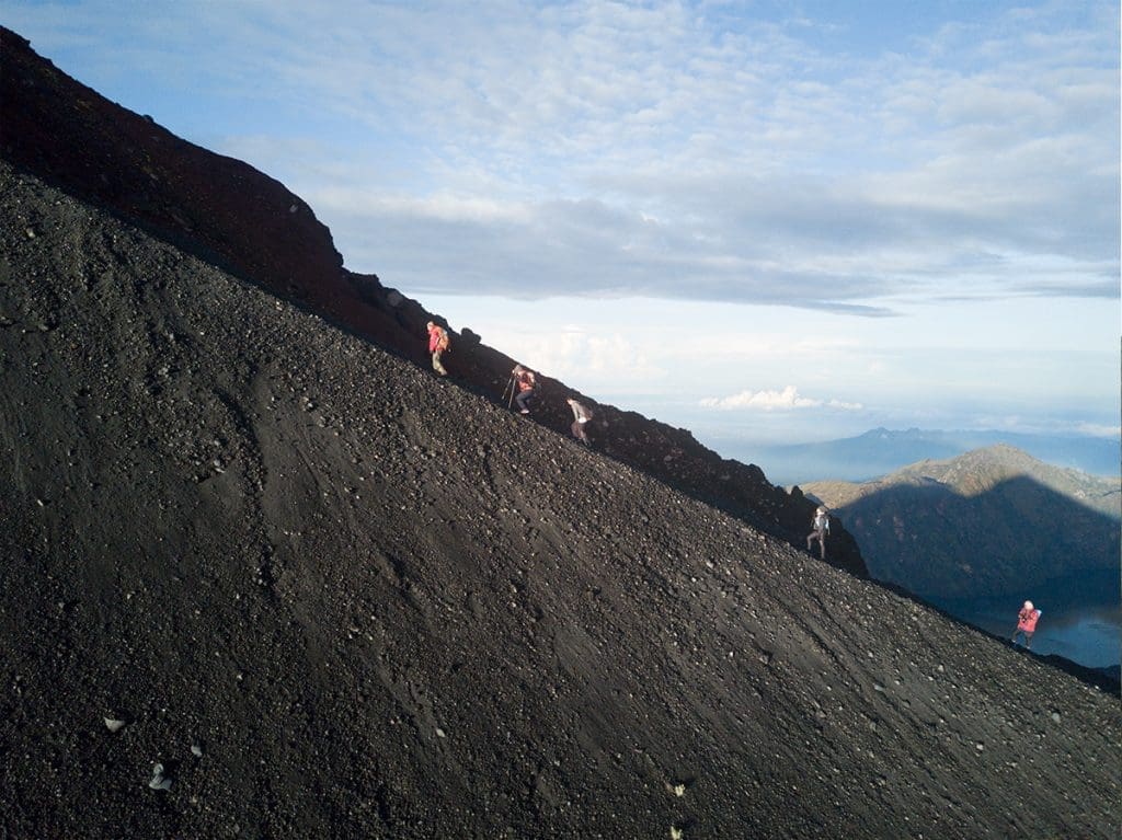 rinjani trekking