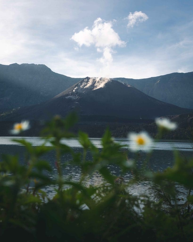 explore mount rinjani & gili island 