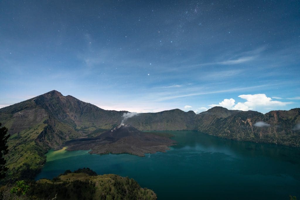 Rinjani Trekking Package